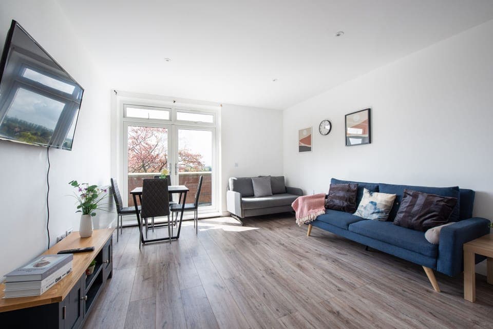 Living Room / Lounge