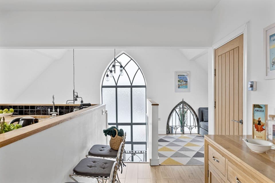 A converted chapel with plenty of original features - Midholm Chapel