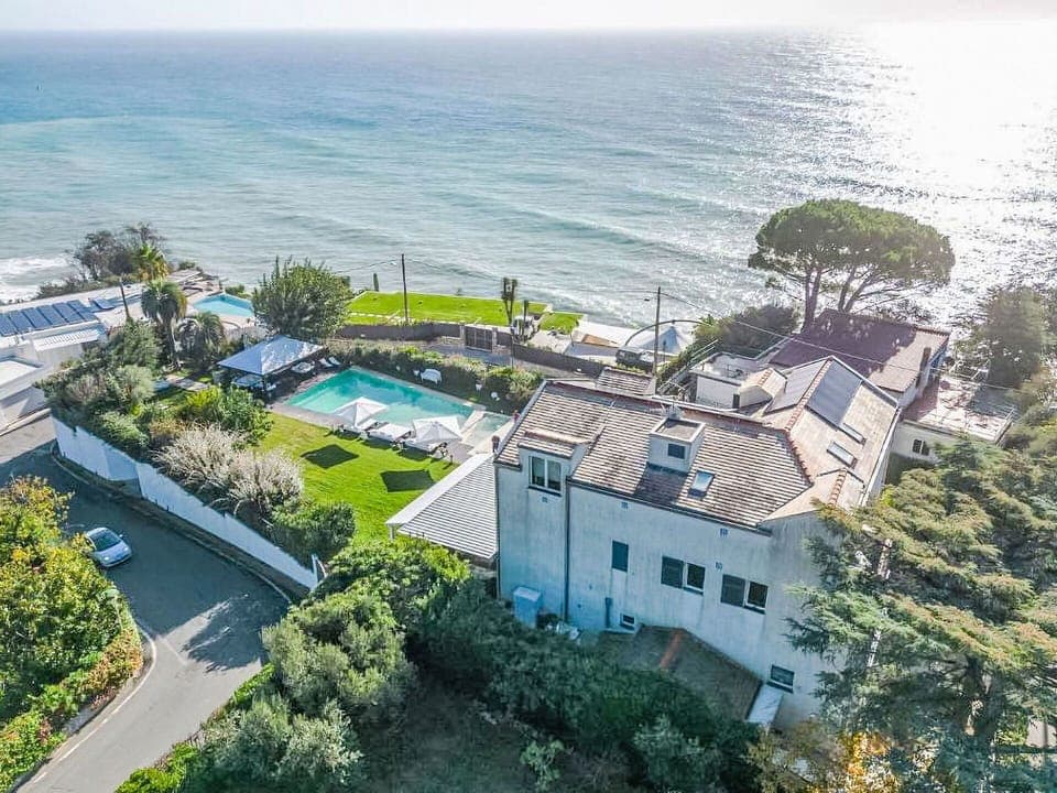 Swimming Pool, Resort, Composite Material, Recreation, Leisure, Shade, Vacation, Resort Town, Leisure Centre