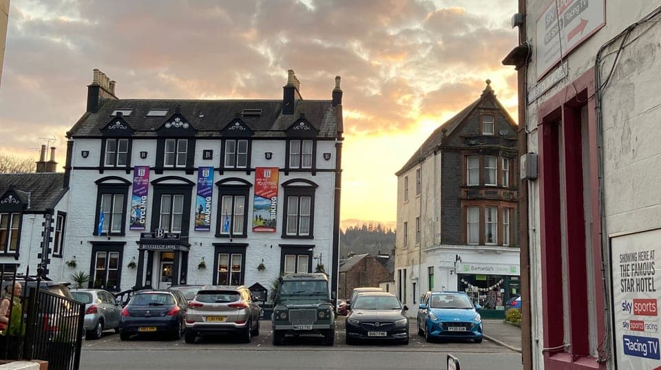 You can see the countryside down each lane off Moffat High Street. Free parking.