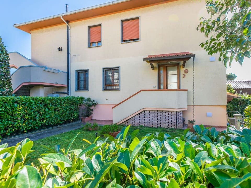 Furniture, Wood, Interior Design, Flooring, Kitchen, Cabinetry, Floor, Room, Major Appliance, Cupboard