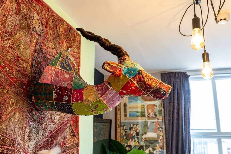 Living area in apartment 1, Sweet Chestnut