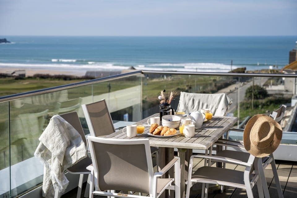 Welcome to 14 Azure, situated just moments from Fistral Beach