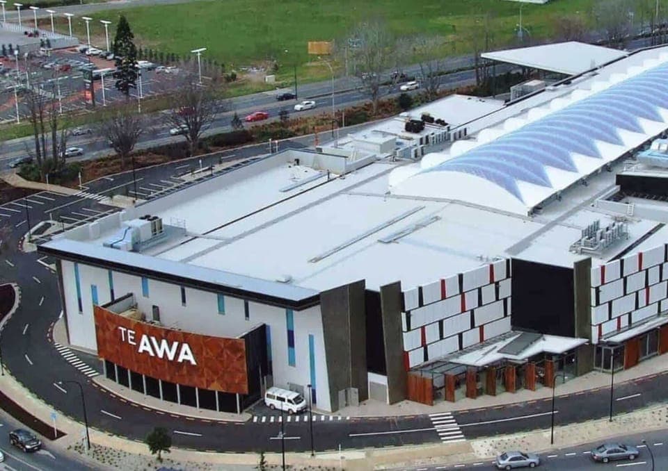 Shopping Centre - 16 Minutes Drive