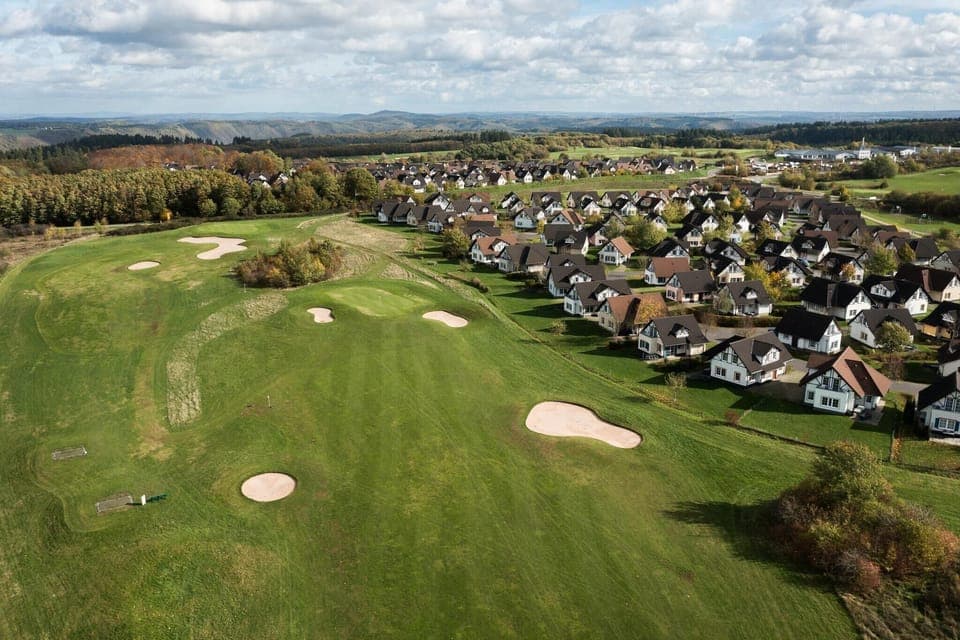 Region [summer] (>5 km)