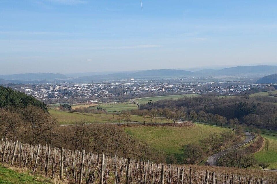 Surroundings [summer] (1-5 km)