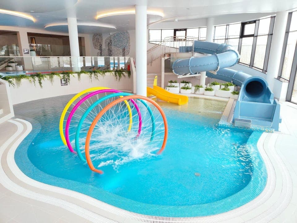 Indoor swimming pool