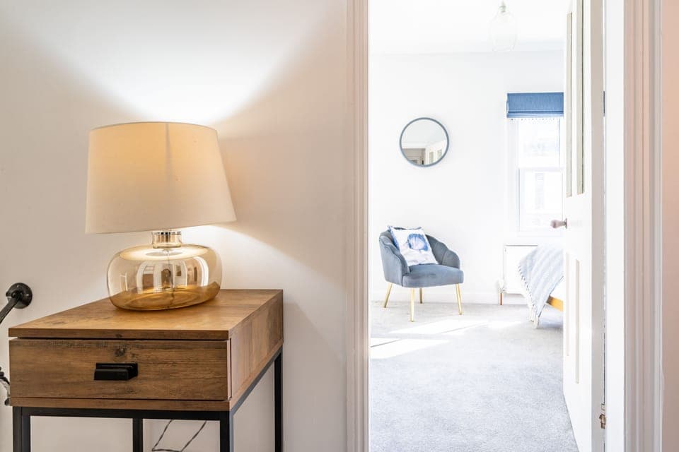 First floor: Landing and in to the Master bedroom