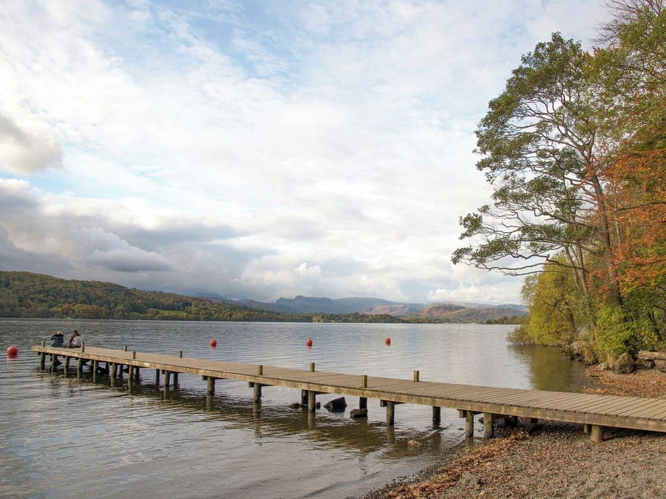 Lake Windermere during autumn | Cumbria, England