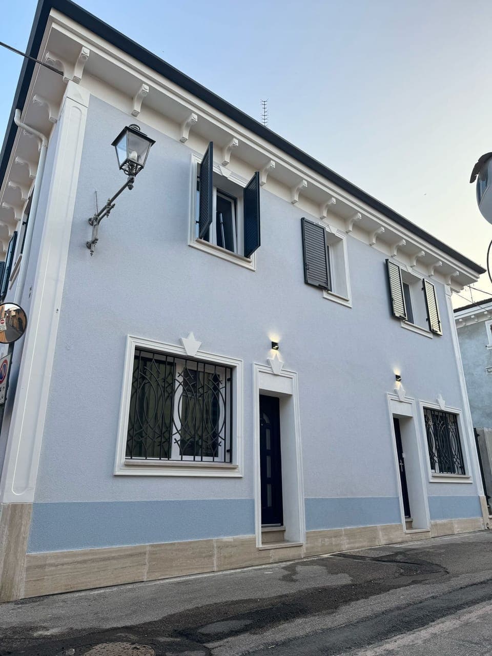 761f73bc f09d 4f0a b3dd bde5f61bacab