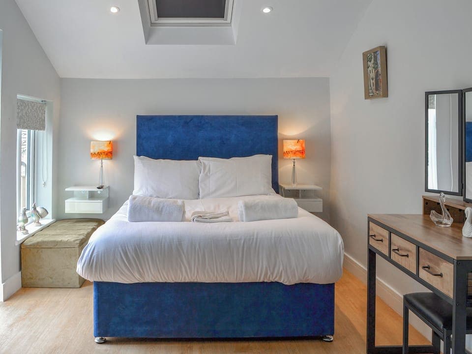 Double bedroom | The Foss - Flat 3 - Holgreaves Apartments, York