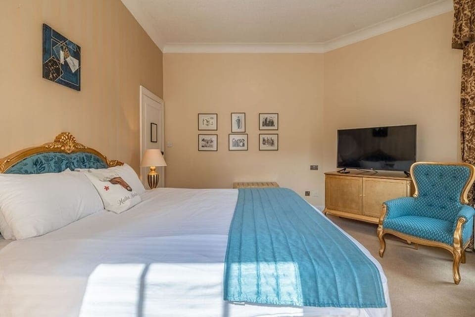 Suite with 1 Double bed