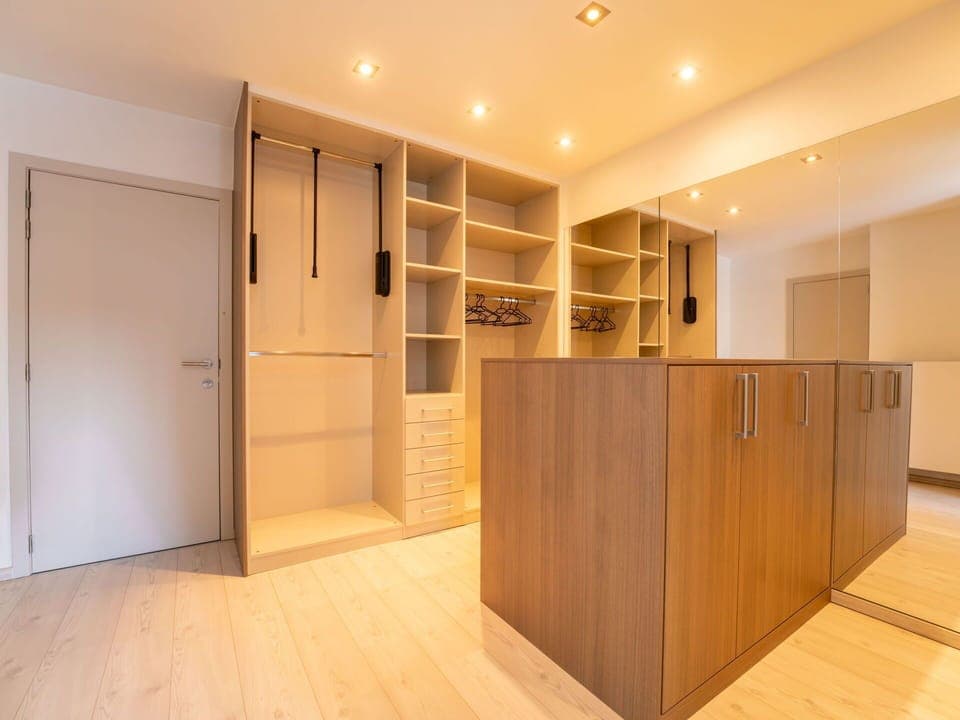 Flooring, Interior Design, Wood, Floor, Wood Flooring, Ceiling, Cupboard, Wardrobe, Hardwood, Room