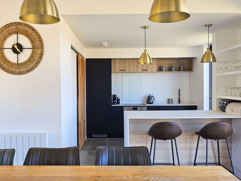 Swimming Pool, Composite Material, Apartment, Condominium, Villa, Landscaping, Resort, Hotel, Balcony, Eco Hotel