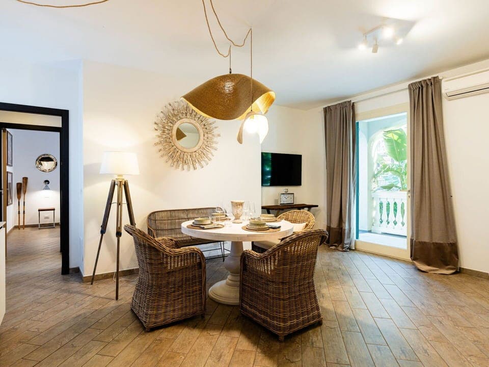 Furniture, Interior Design, Wood, Flooring, Floor, Ceiling, Lighting, Chair, Table, Room