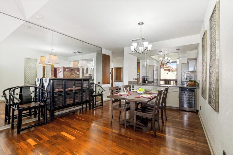 Dining area with seating for four