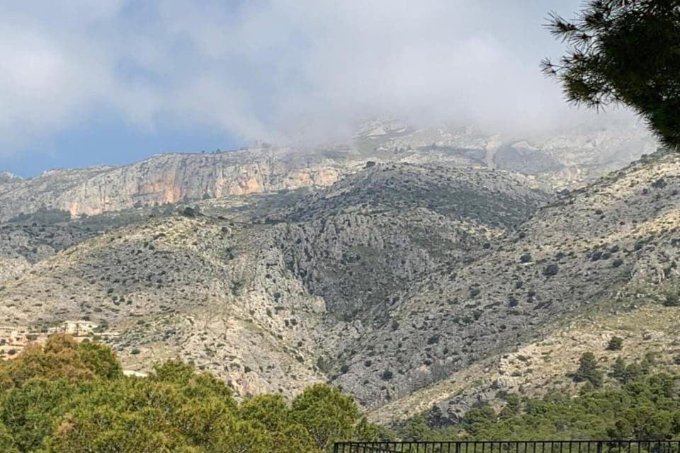 Surroundings [summer] (1-5 km)