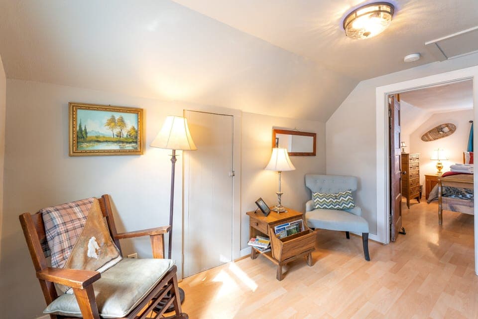 Quaint Sitting Area outside Master Bedroom | Upper Level