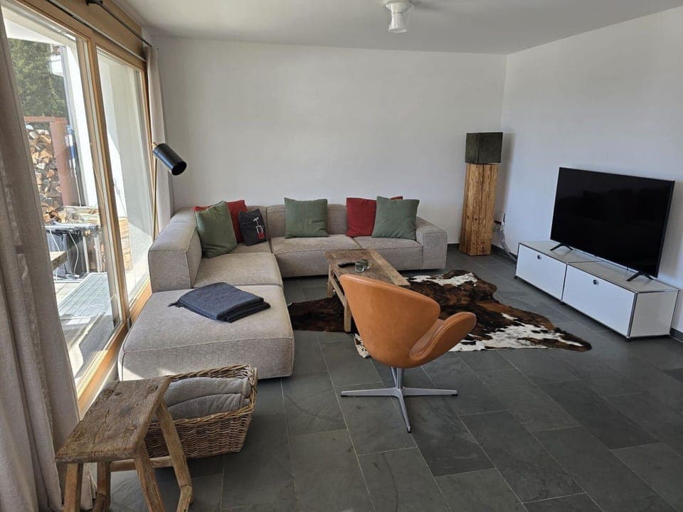 Furniture, Flooring, Wood, Floor, Couch, Interior Design, Living Room, Home, Wood Flooring, Room