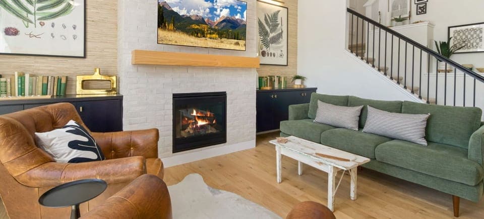 Cozy Living Room | Indoor Fireplace and Smart TV