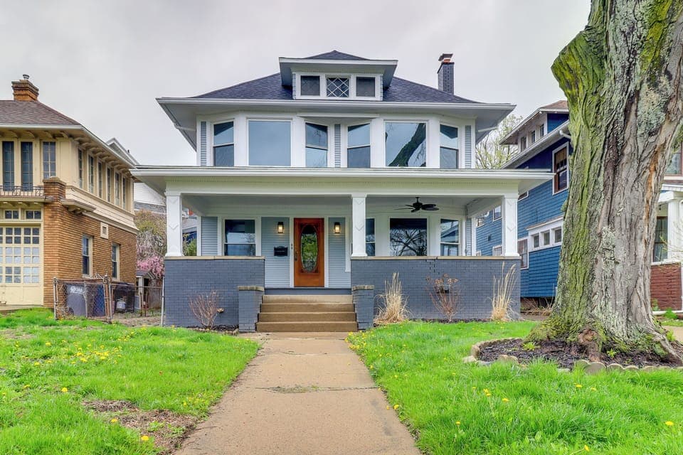 Toledo Vacation Rental | 1BR | 1BA | 1,000 Sq Ft | 5 Steps to Enter