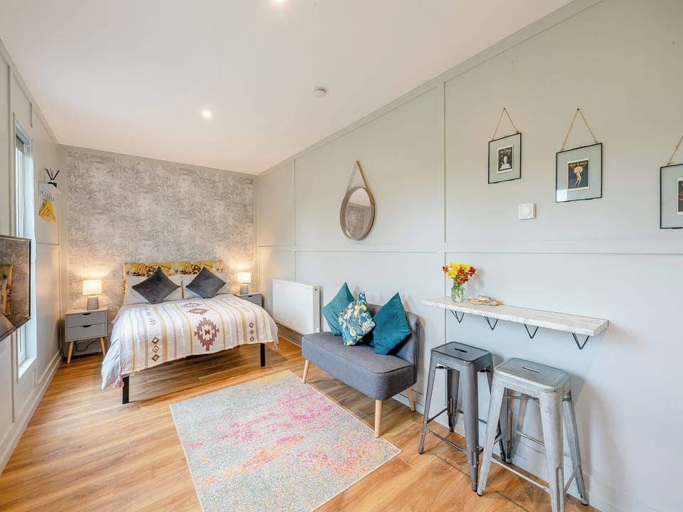 Interior | Willow Lodge 1 - Willow Lodges, Taunton