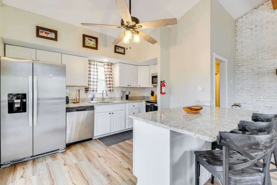 Kitchen | 2nd Floor | Cooking Basics