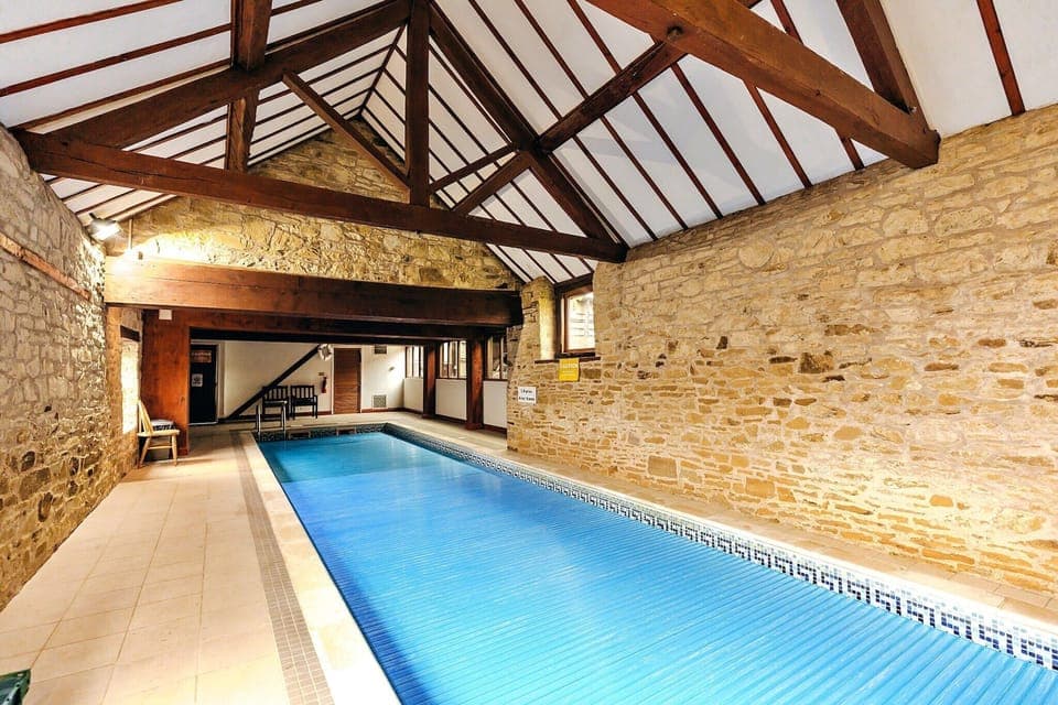 Holiday Home Swimming Pool