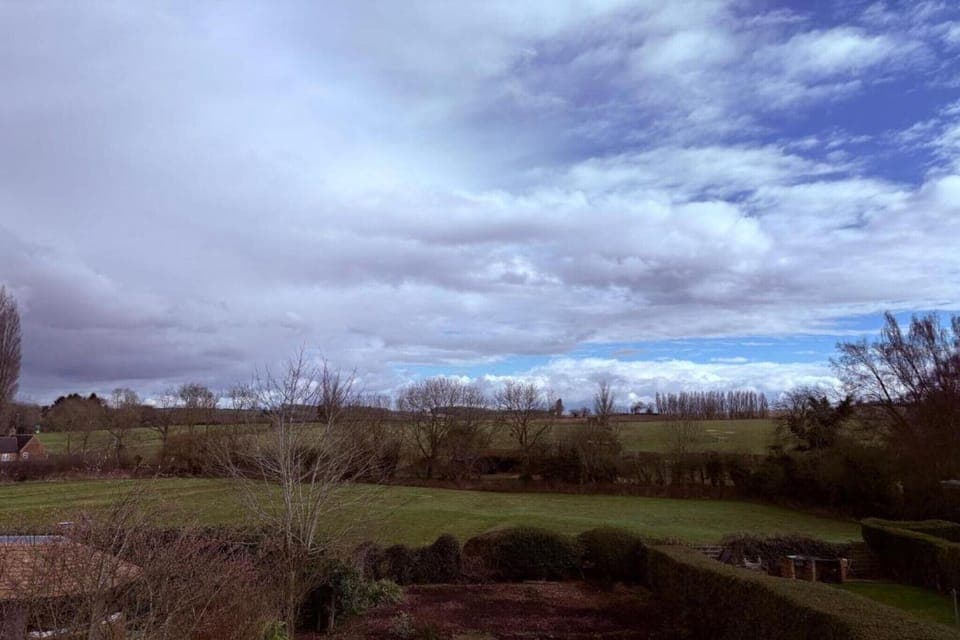 Region [summer] (>5 km)