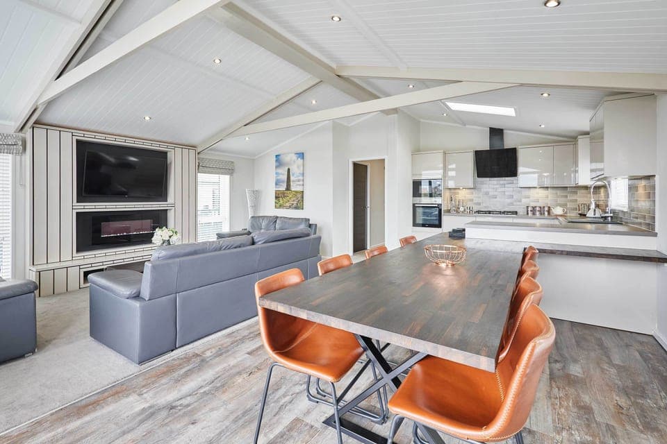 Stan Hollis Lodge, Great Ayton - Host & Stay