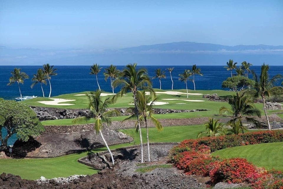 Gaze out over world class fairways and endless ocean blues, your own front row seat to paradise.