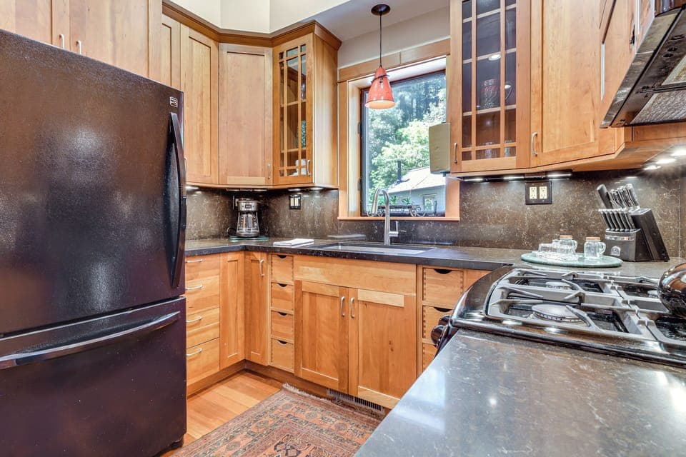 Kitchen | 1st Floor | Drip Coffee Pot