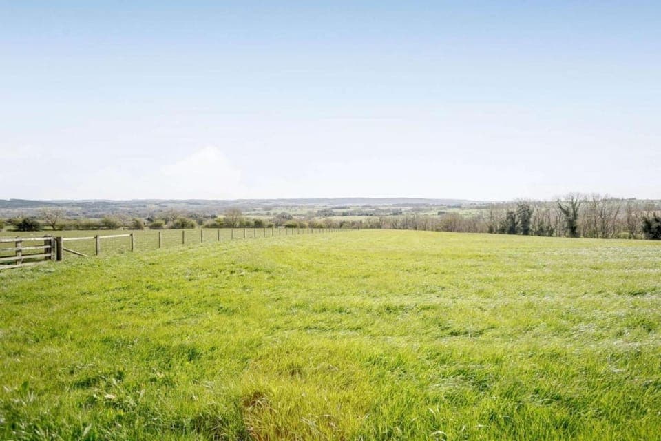 Surroundings [summer] (1-5 km)