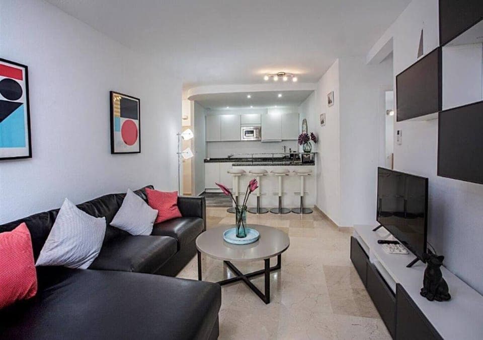 416d571b-fe49-4090-8309-d18995be96bd