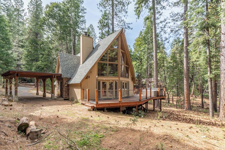 Welcome to Cheyenne Chalet!