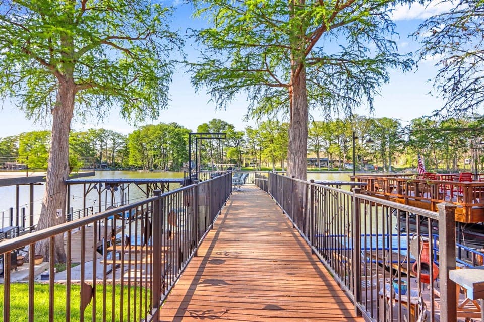 Enjoy meals by the water’s edge on the upper deck!