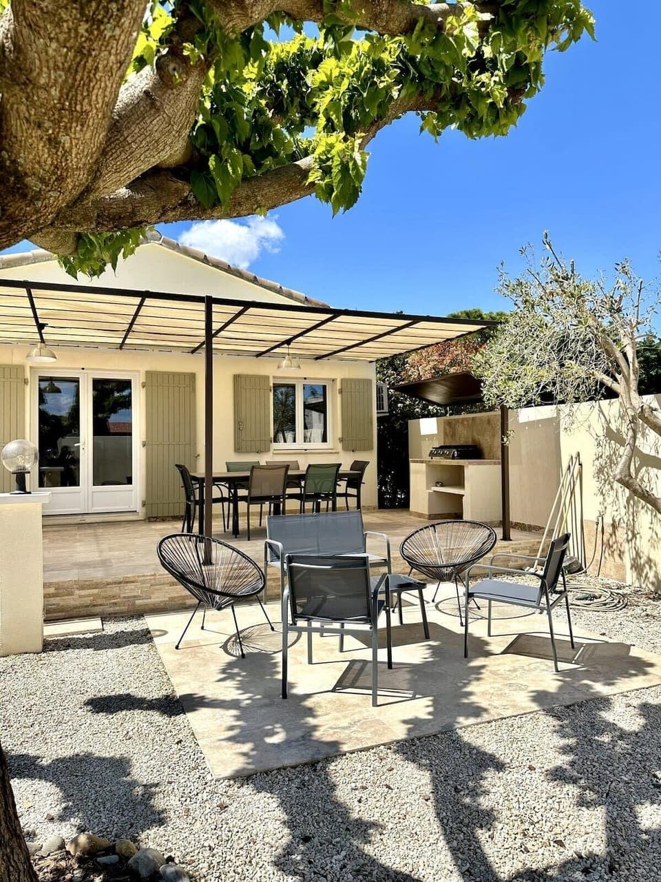 garden furniture and outdoor dining area