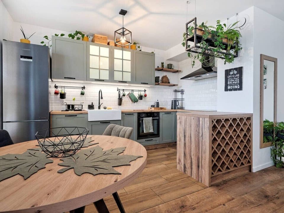 Fully Equipped Kitchen | Book Now with RENTUJEMY.COM