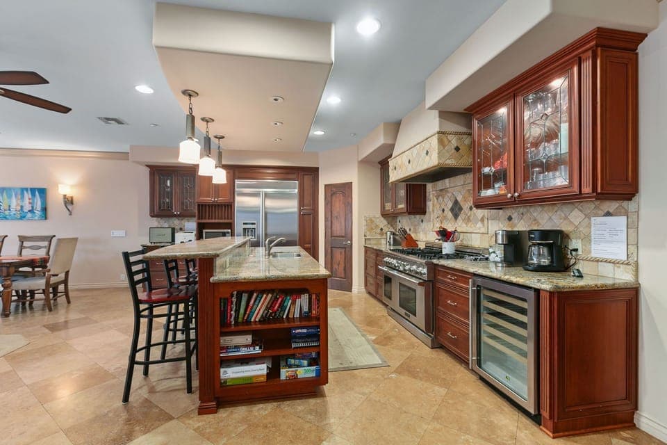 Private kitchen