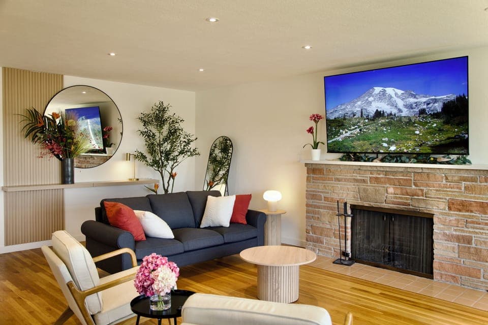 Upstairs living room