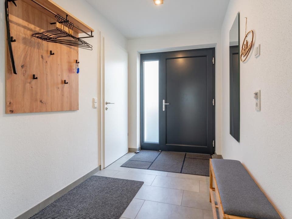 Entrance / Reception