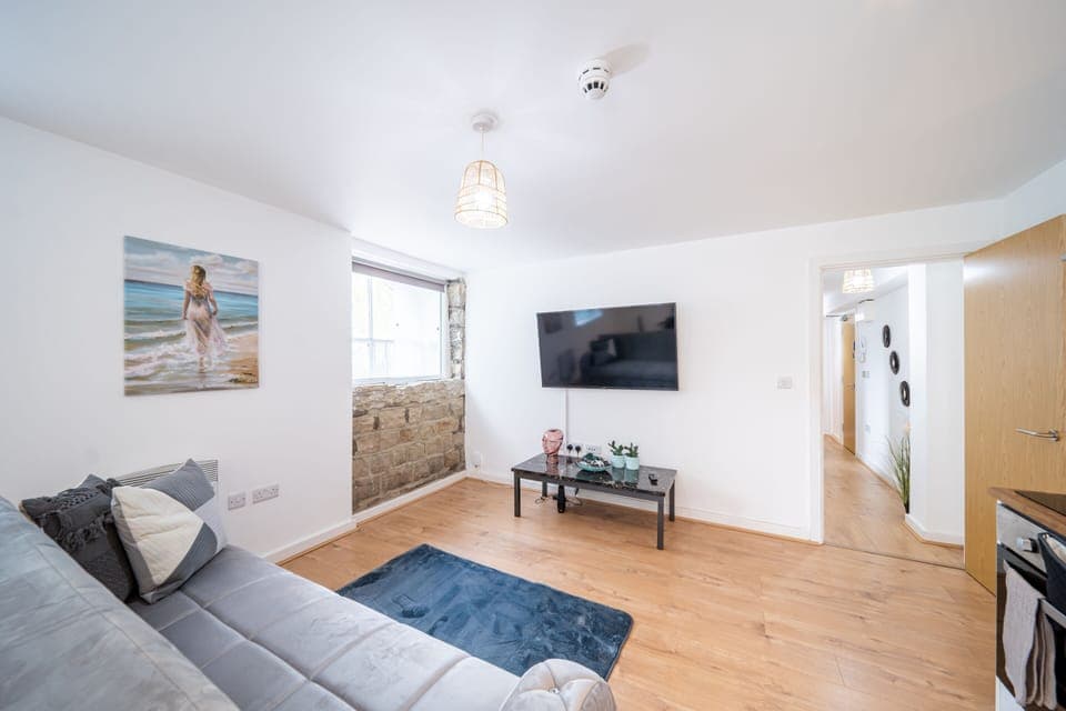 Living Room / Lounge