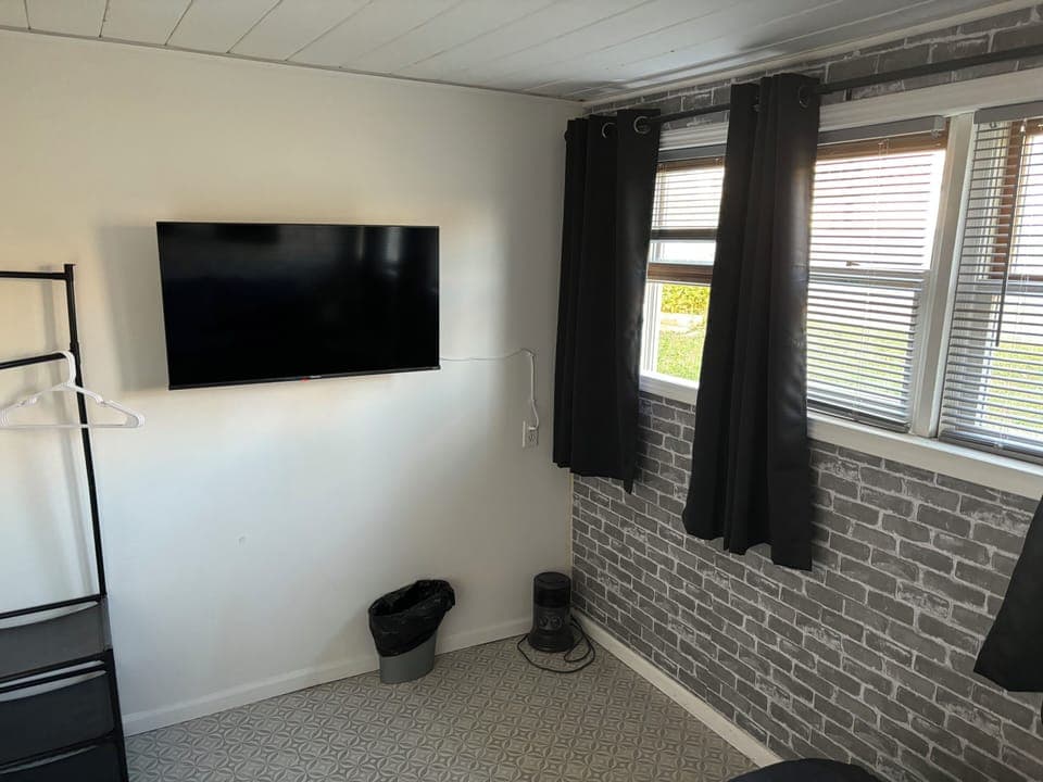 Bedroom #3 - Smart TV
