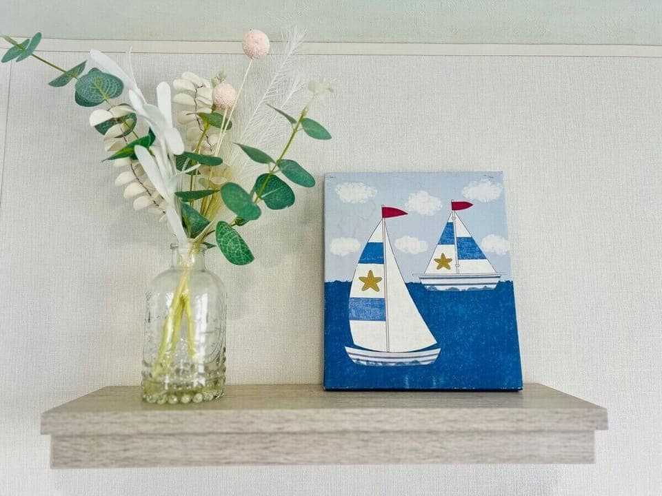 Living Room / Lounge