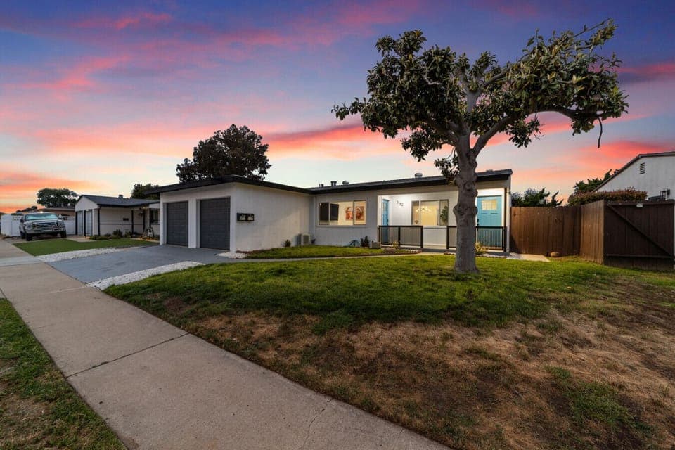 Full Outer Home View