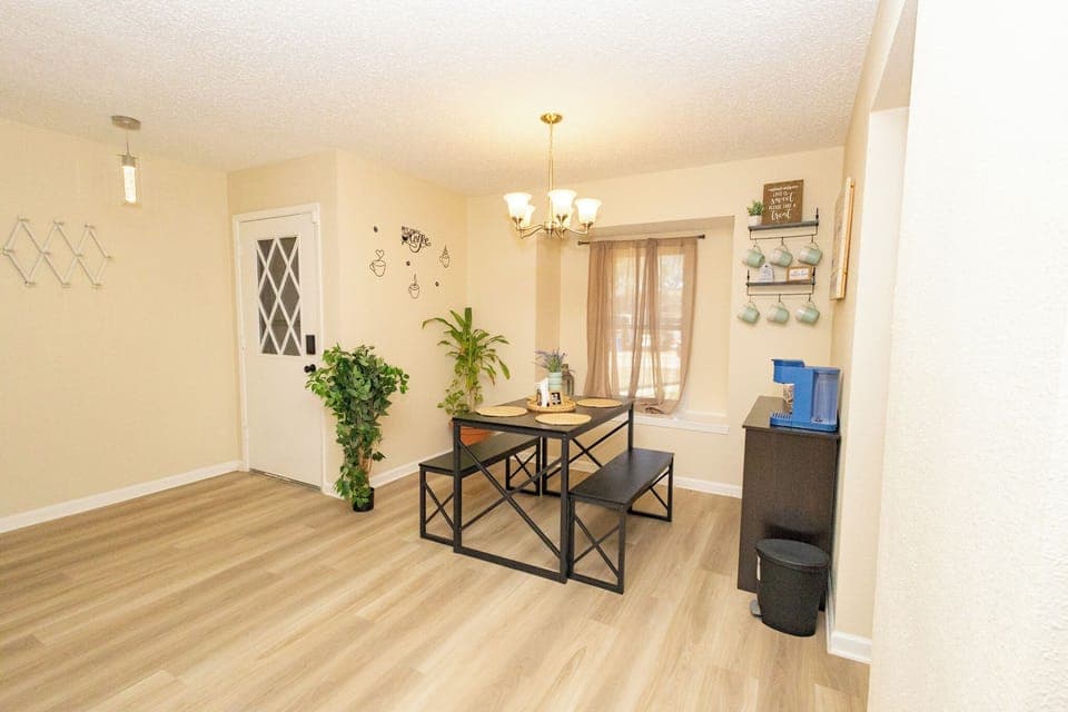 Enjoy your complimentary morning coffee or tea. Various flavors to choose from