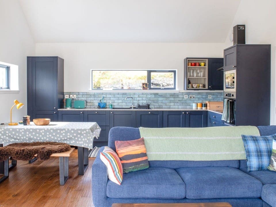 Furniture, Interior Design, Flooring, Kitchen, Wood, Ceiling, Floor, Room, Cabinetry, Lighting