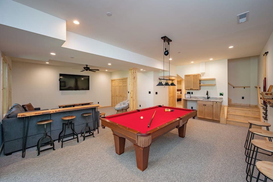 Game room