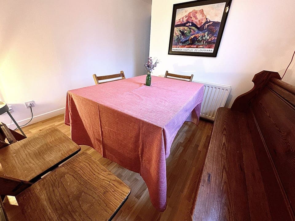 Living Room / Lounge