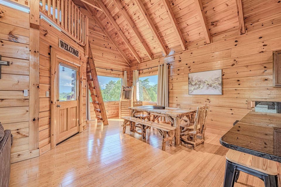 Our open floor plan and soaring cathedral ceilings create an incredibly roomy and airy dining experience with every meal!